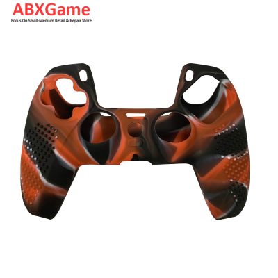 Anti-slip Design Camouflage Silicone Protective Skin Case for PS5 Controller - Black&Red